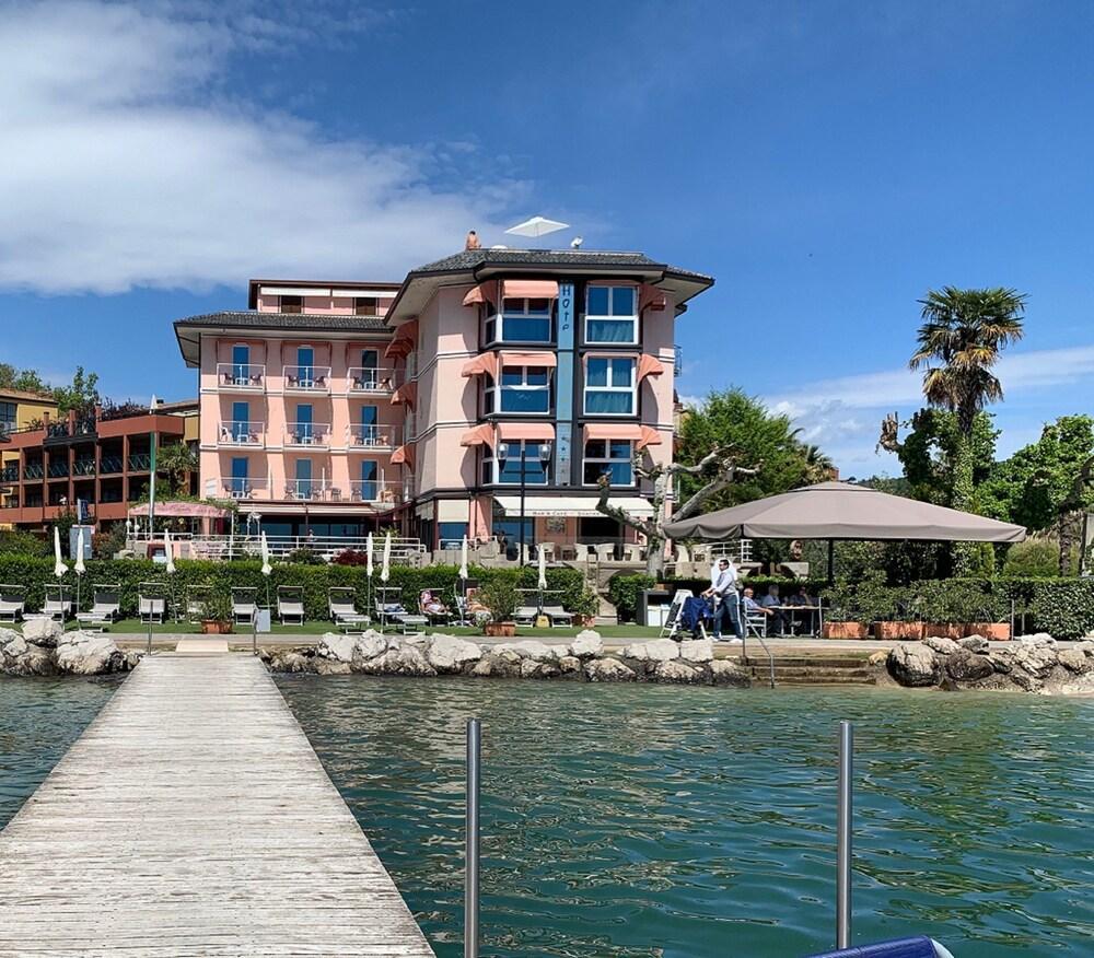 Kriss Internazionale Hotel Bardolino Eksteriør bilde