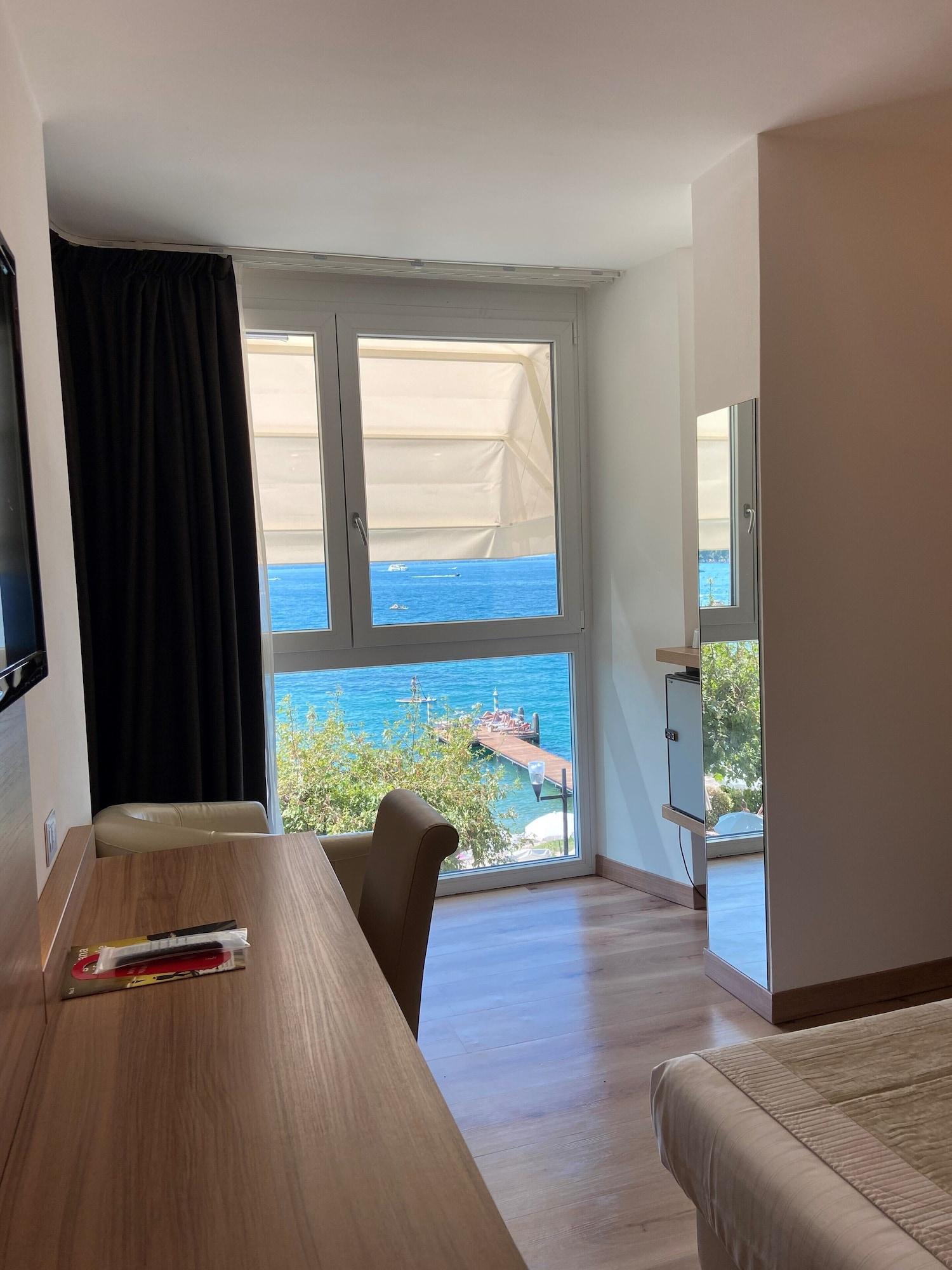 Kriss Internazionale Hotel Bardolino Eksteriør bilde