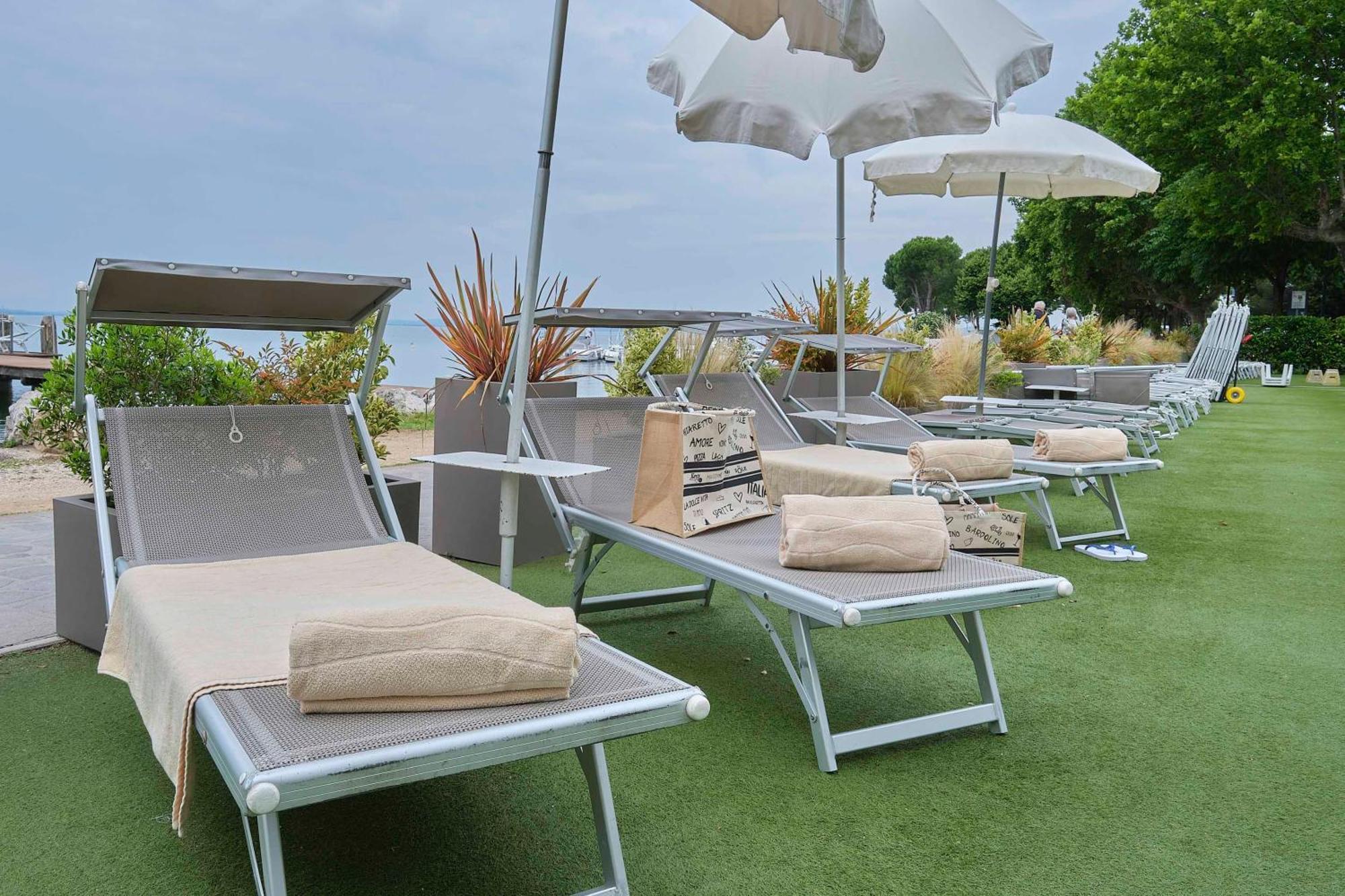 Kriss Internazionale Hotel Bardolino Eksteriør bilde